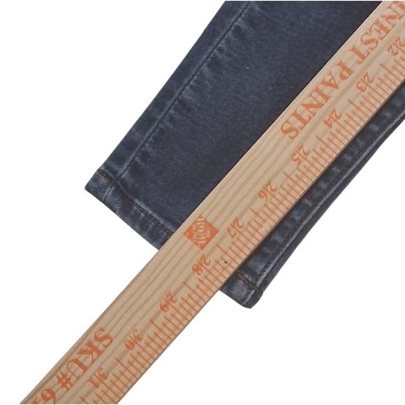 EUC AMERICAN EAGLE Sz. 2R Super Stretch Skinny Jeggings - Picture 8 of 13